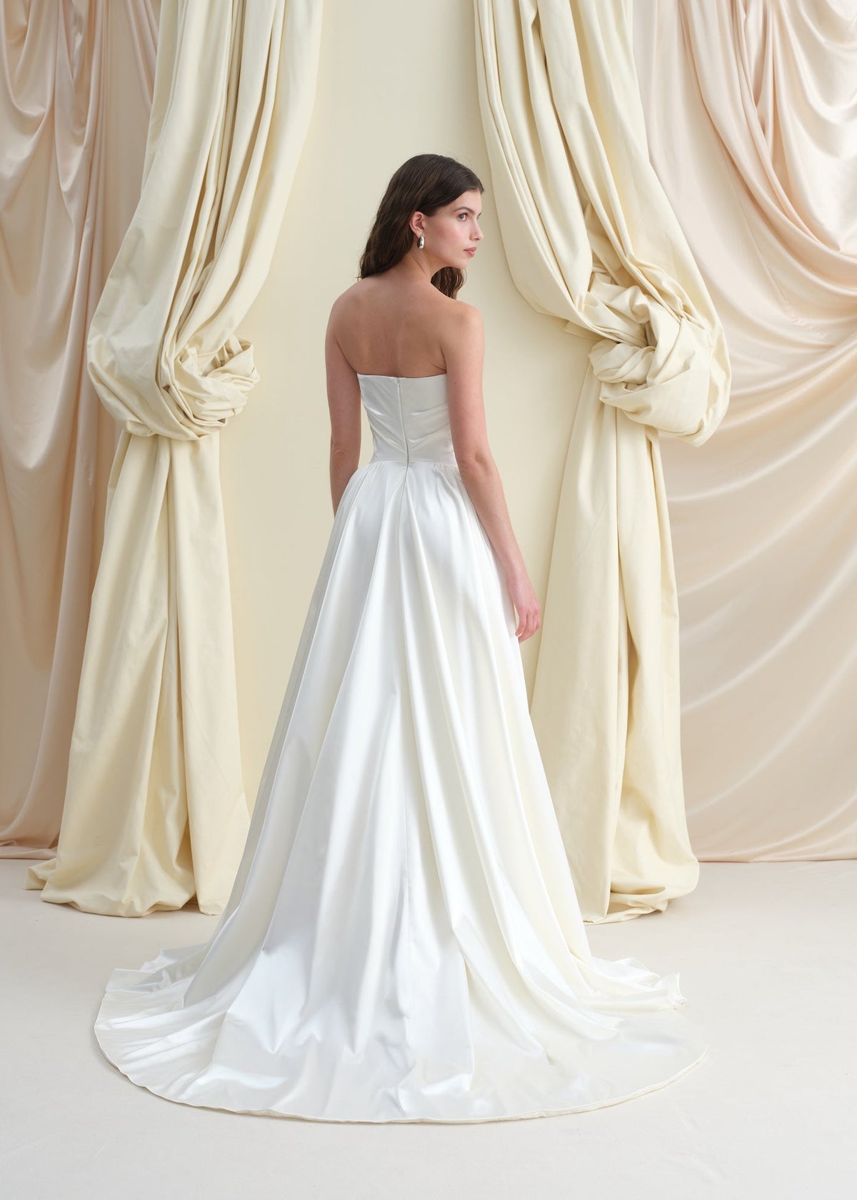 princess luna wedding dress Princess luna's wedding attendance gown by Glittertiara on DeviantArt